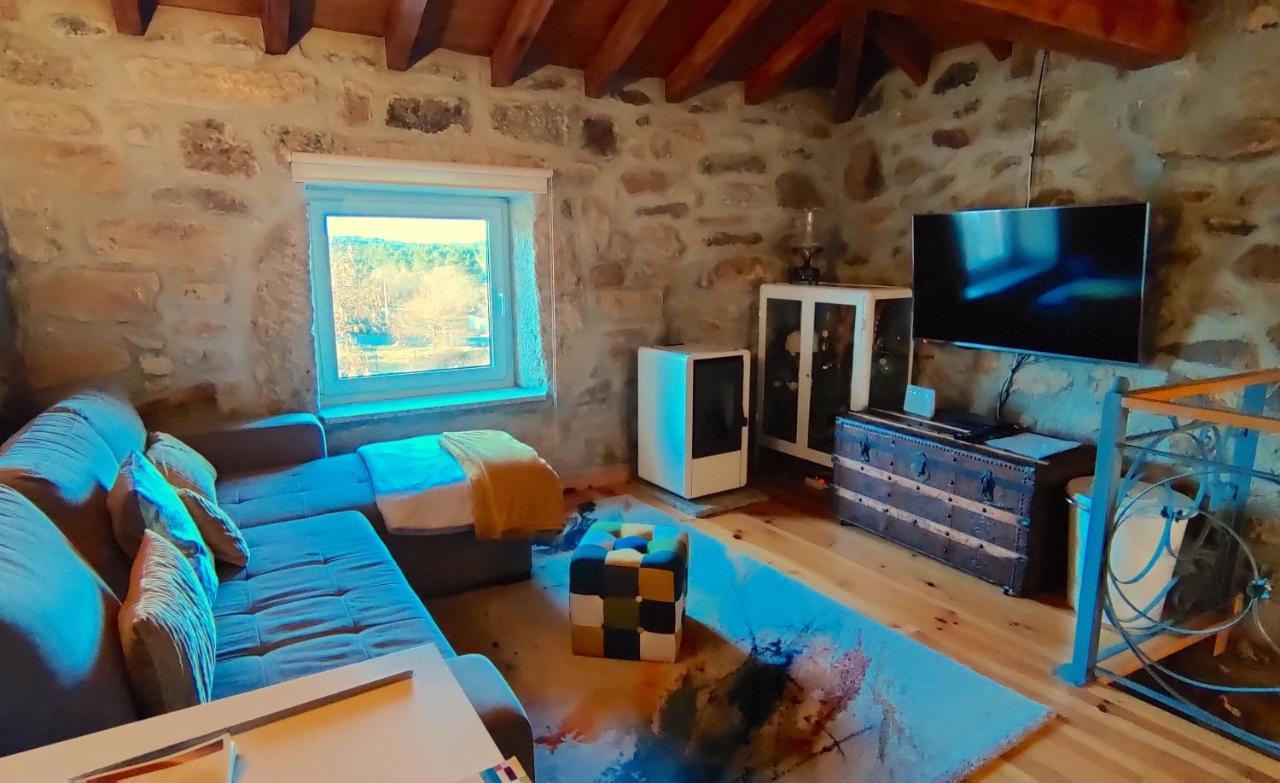 Casa Rural D 'Avo - Sossego Do Campo - 5 Adultos Alhais Ngoại thất bức ảnh